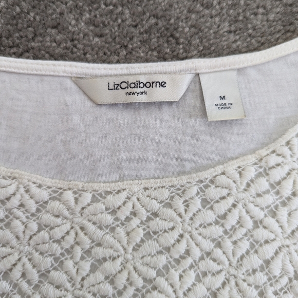 LIZ Claiborne white crochet neck tank top Medium - Picture 5 of 9